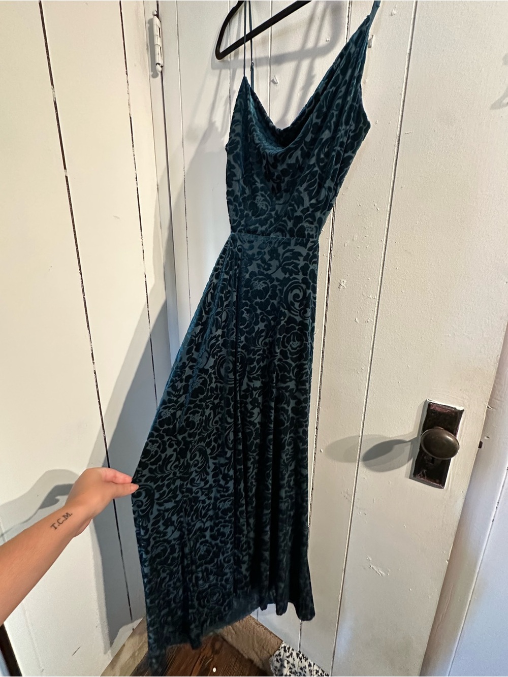 AKIRA NWT Elegant Teal Green Velvet Slip Dress with Floral Burnout side cutout